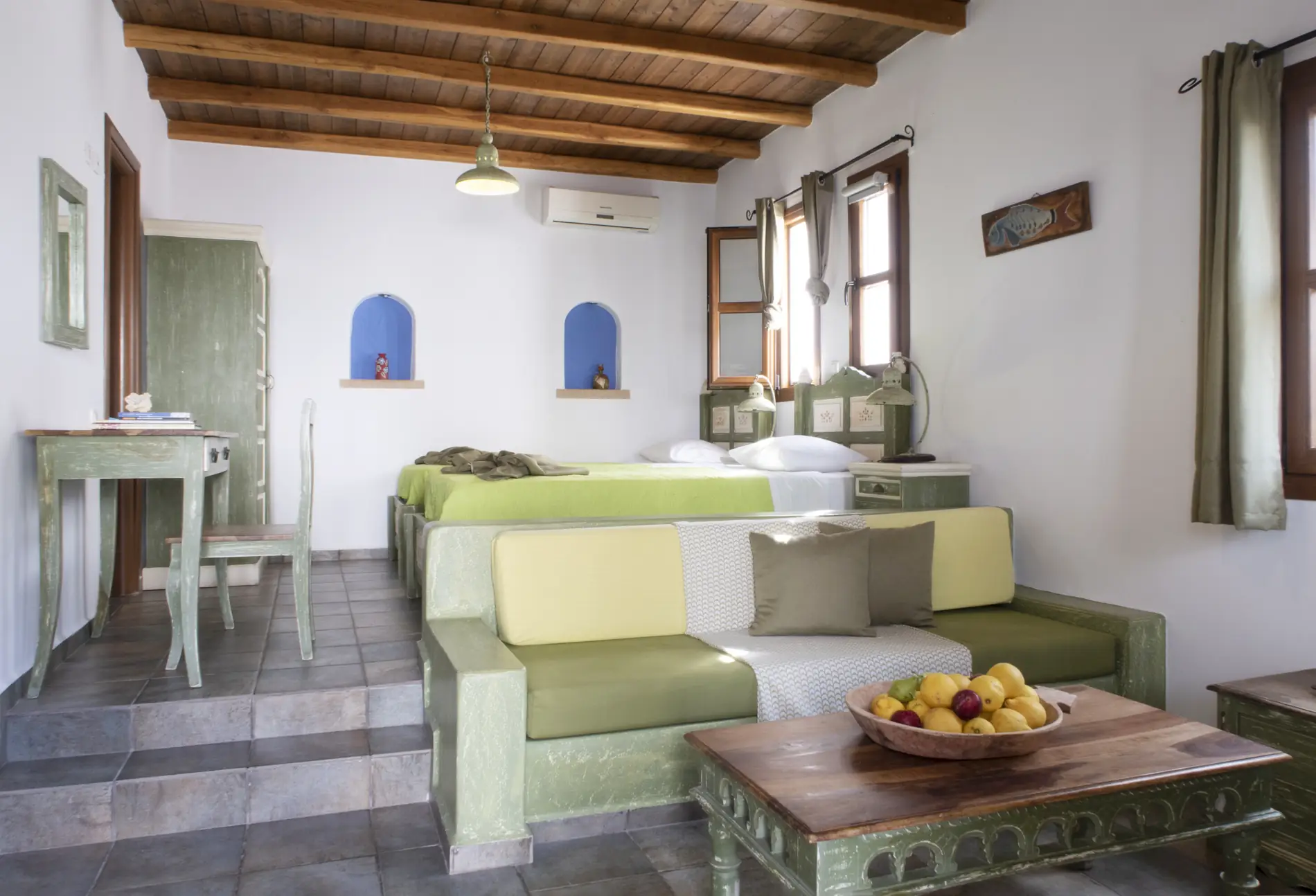 Studio 4 at Panteli Beach